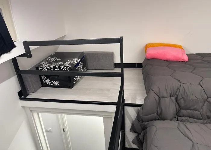 Hotel Lux House Naples Airport